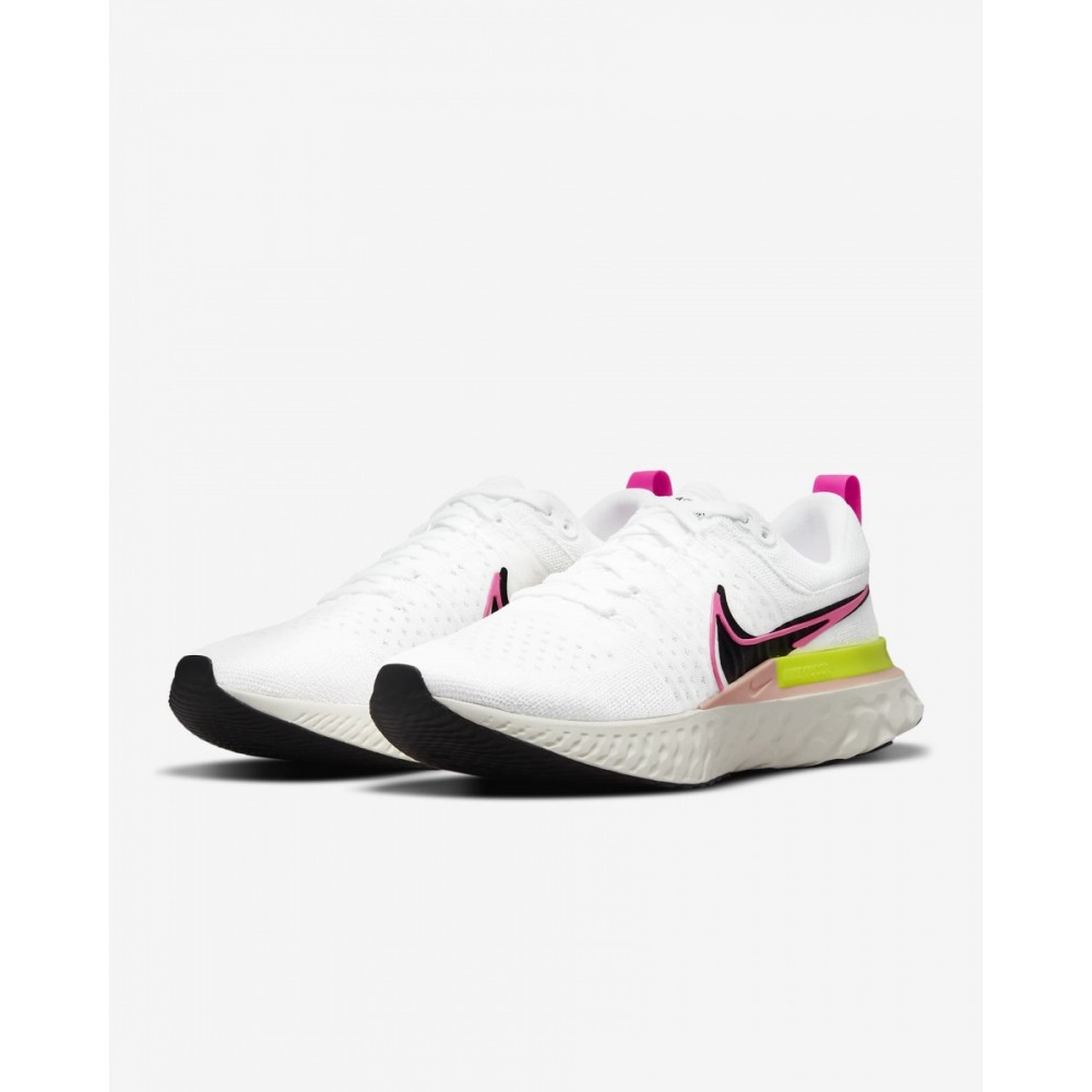 Nike epic react flyknit best sale 2 pret